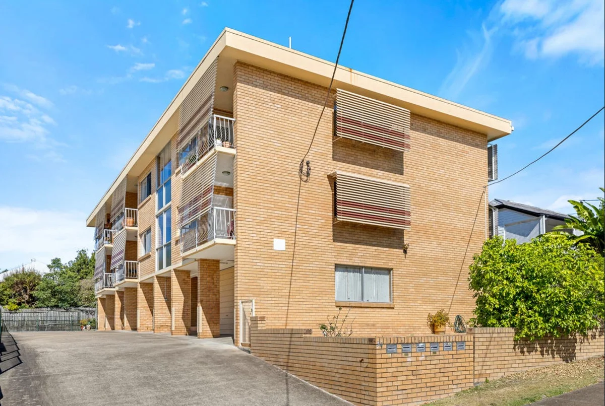 1/34 Newdegate Street, Greenslopes, Qld 4120