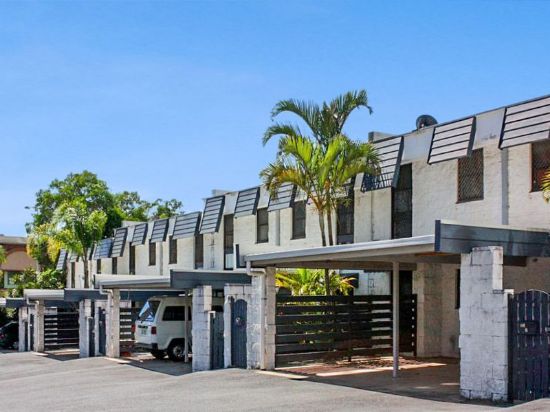 1/37-41 Markwell Avenue, Surfers Paradise, Qld 4217