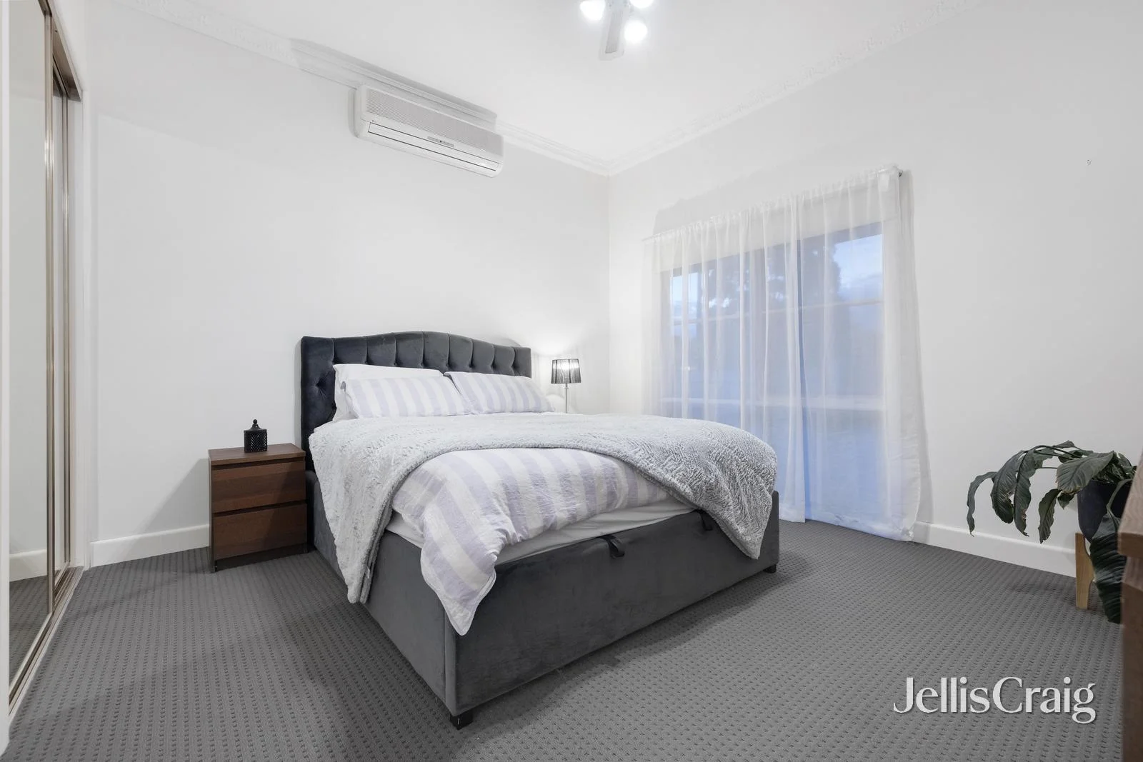 1/4 Quarry Road, Mitcham, Vic 3132