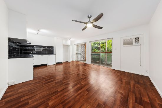1/421 Sandgate Road, Albion, Qld 4010