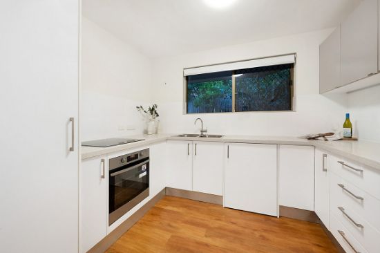 1/64 Beatrice Street, Taringa, Qld 4068