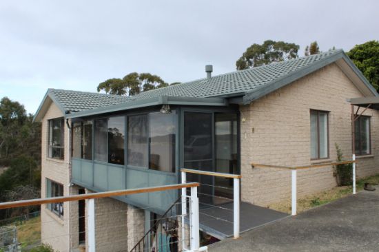 1/8 Kingsley Avenue, Sandy Bay, Tas 7005