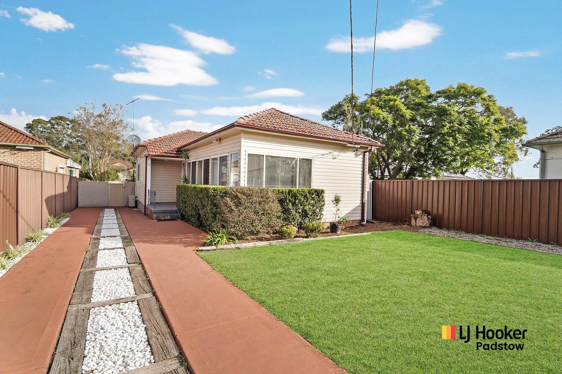 1/9 Uranus Road, Padstow, NSW 2211 1/9 Uranus Road, Padstow, NSW 2211