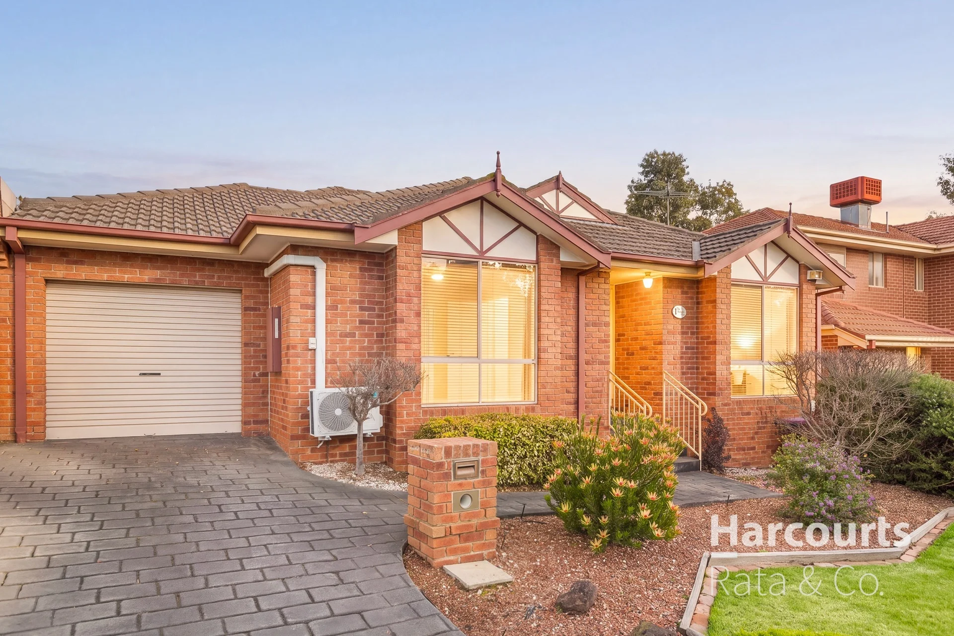 1 The Seekers Crescent, Mill Park, Vic 3082