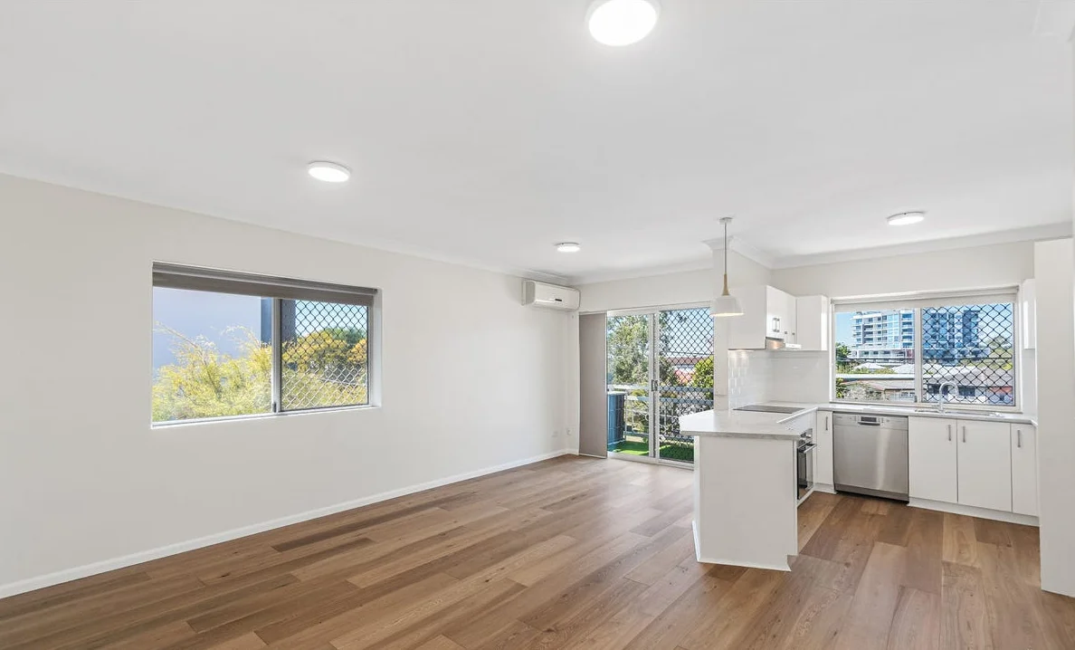 10/2 Surrey Street, Nundah, Qld 4012