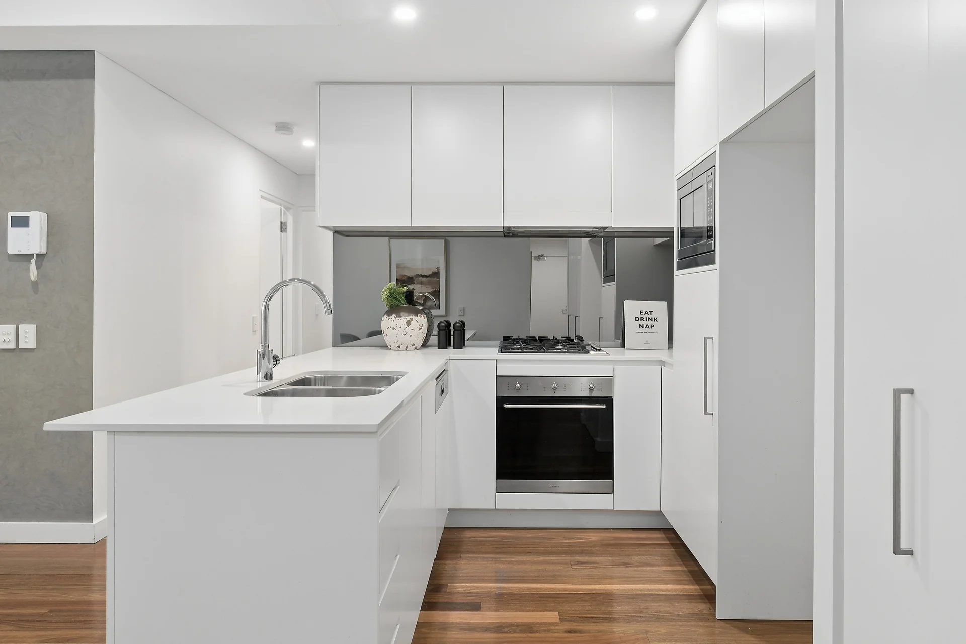 107/13 Eden Street, North Sydney, NSW 2060