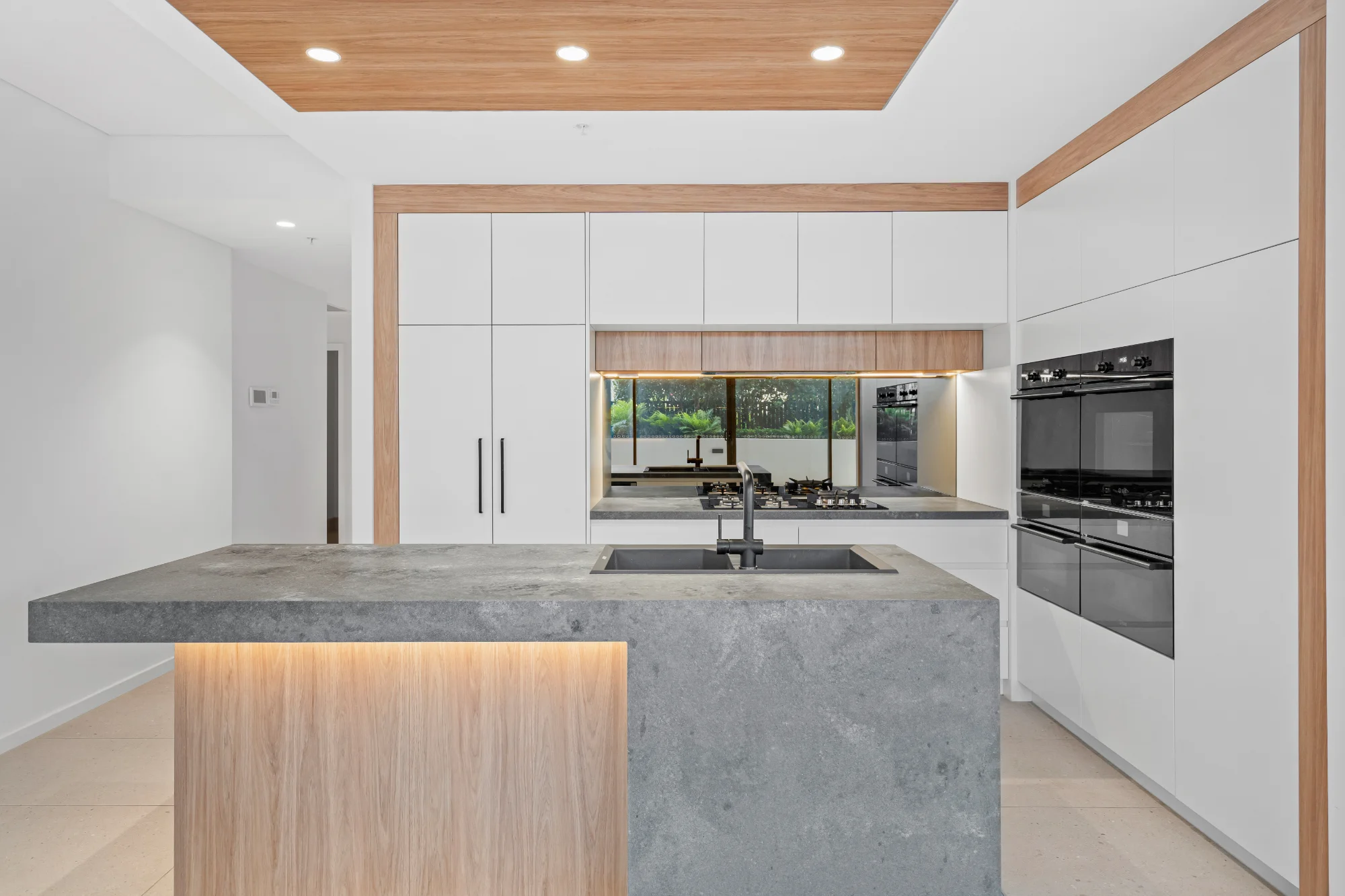 108/142 Albany Street, Point Frederick, NSW 2250