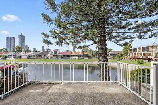 11/17-19 Aquila Court, Mermaid Waters, Qld 4218