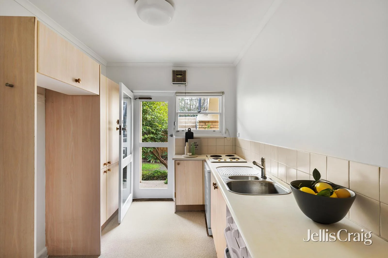 11/3 Boston Road, Balwyn, Vic 3103