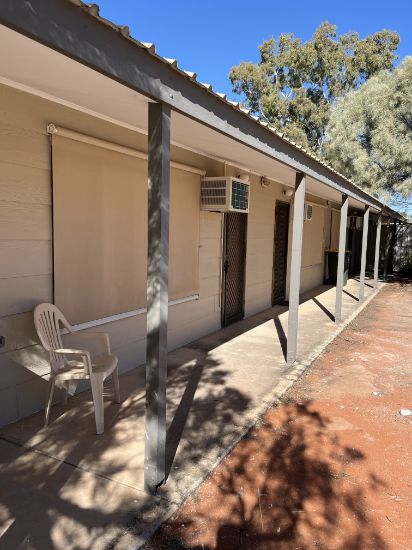 Unit 11/6-8 Kennebery Crescent, Roxby Downs, SA 5725