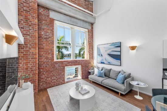 129/53 Vernon Terrace, Teneriffe, Qld 4005