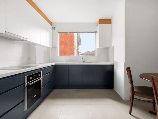 13/11 St Albans Road, Kingsgrove, NSW 2208