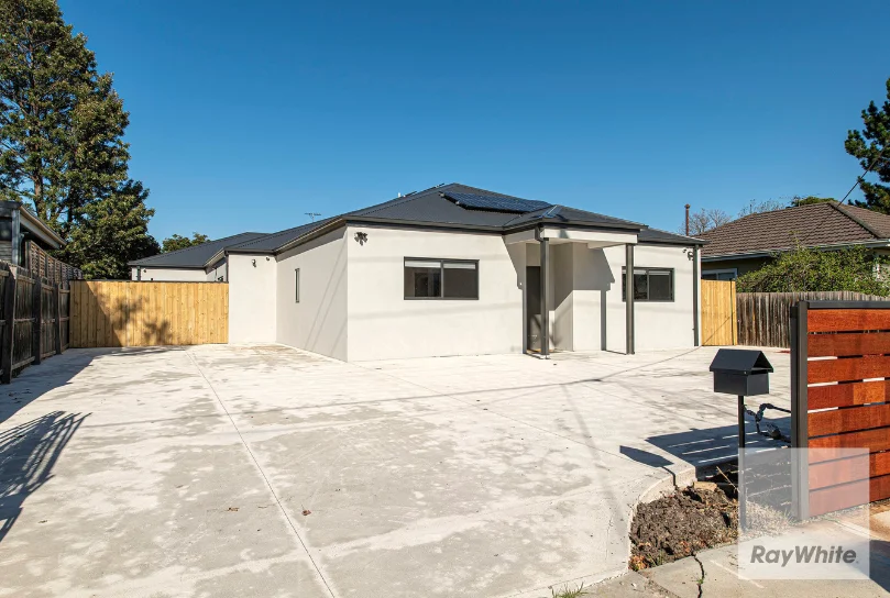 13 Wilkinson Crescent, Bellfield VIC 3081