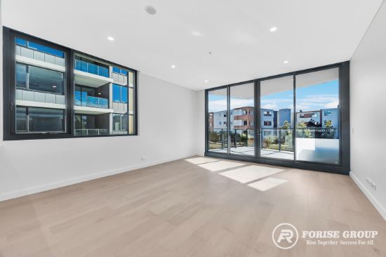 137 ( E102)  /6D Demeter Street, Rouse Hill, NSW 2155