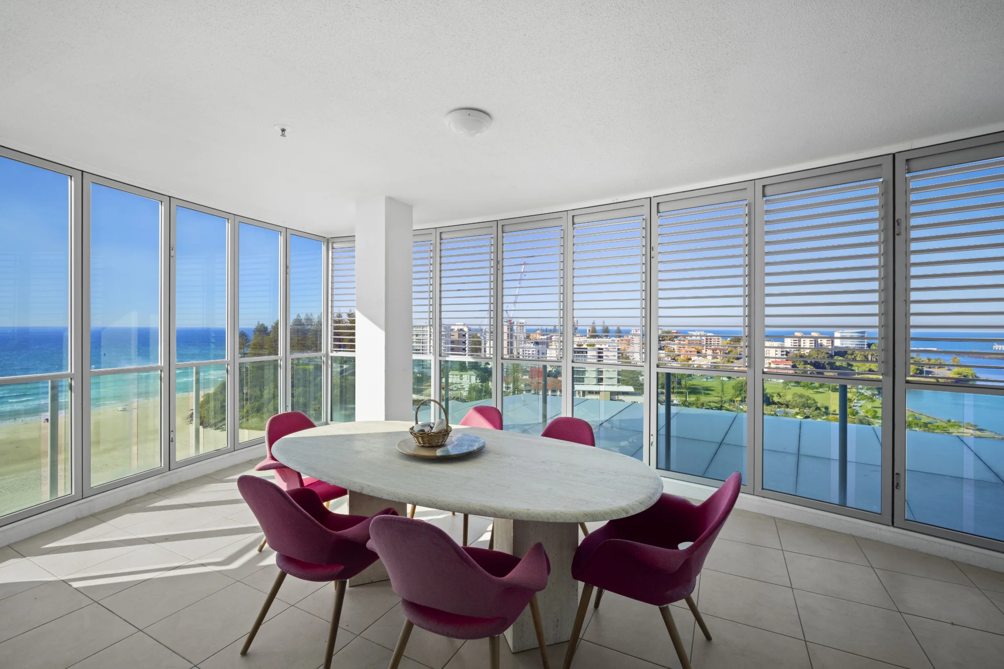1504/120 Marine Parade, Coolangatta, Qld 4225