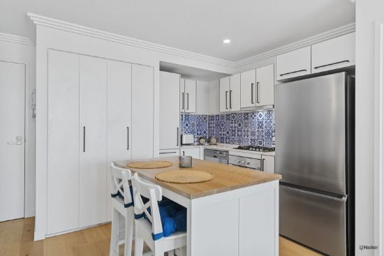 1611/10 Fifth Avenue, Palm Beach, Qld 4221