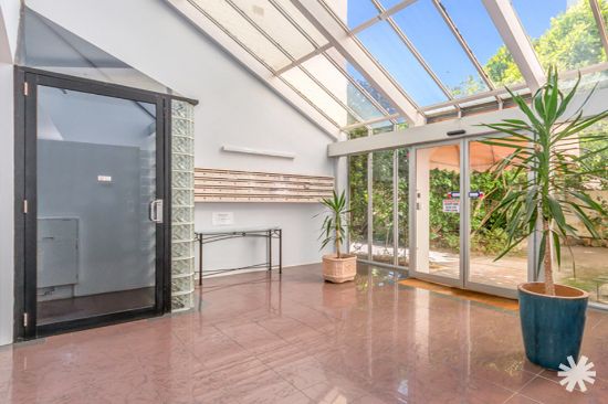18/160 Mill Point Road, South Perth, WA 6151