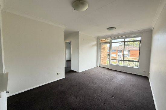 18/2 Gray Crescent, Eastlakes, NSW 2018