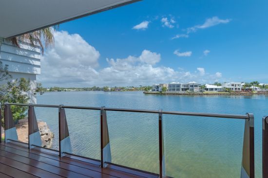 Unit 19/20 Anchorage Cct, Twin Waters, Qld 4564