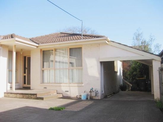 2/1 Barkly Street, Box Hill, Vic 3128