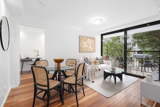 2/1 Carlton Parade, Carlton, NSW 2218