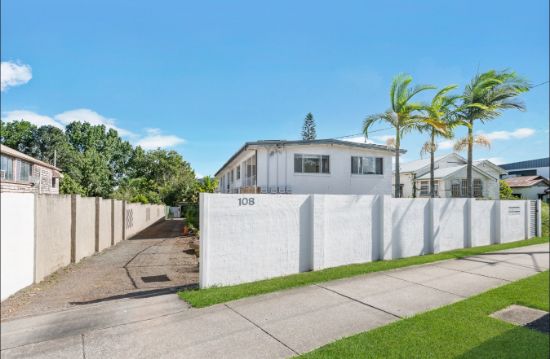 2/108 King Street, Caboolture, Qld 4510