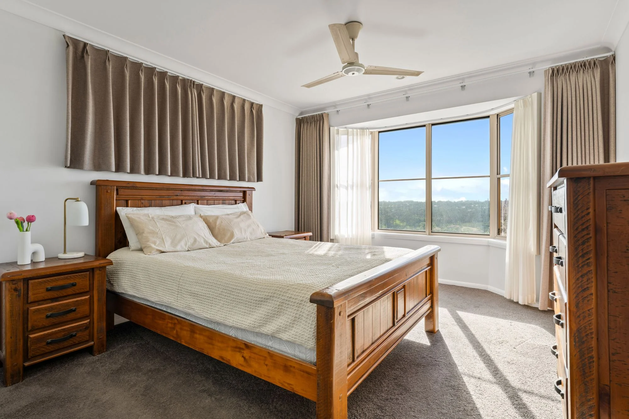 2/11 Tara Terrace, Carrara, Qld 4211