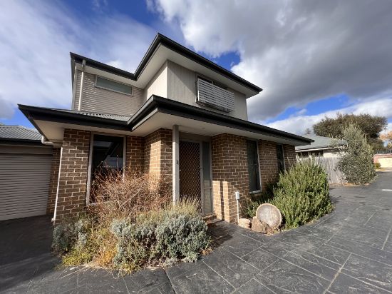 2/13 Neilson Street, Bayswater, Vic 3153