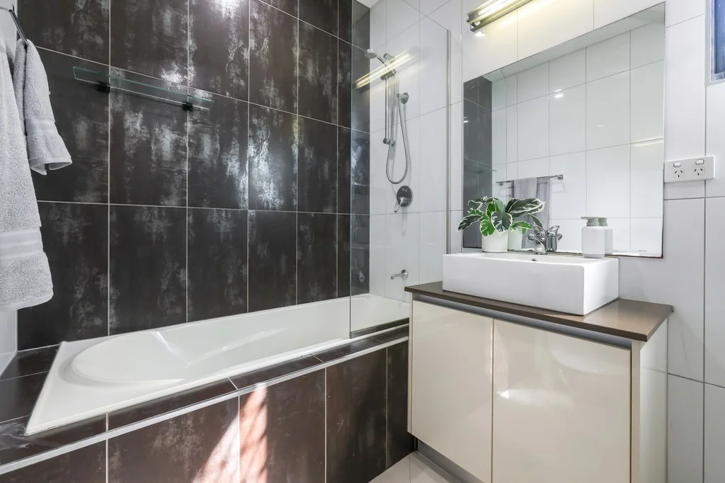 2/151 Lind Road, Johnston, NT 0832
