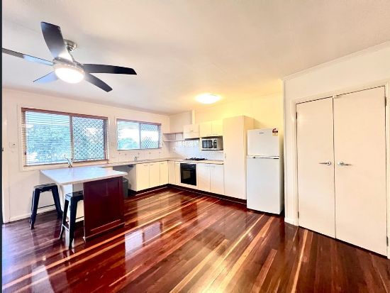 2/151 Sexton St, Tarragindi, Qld 4121