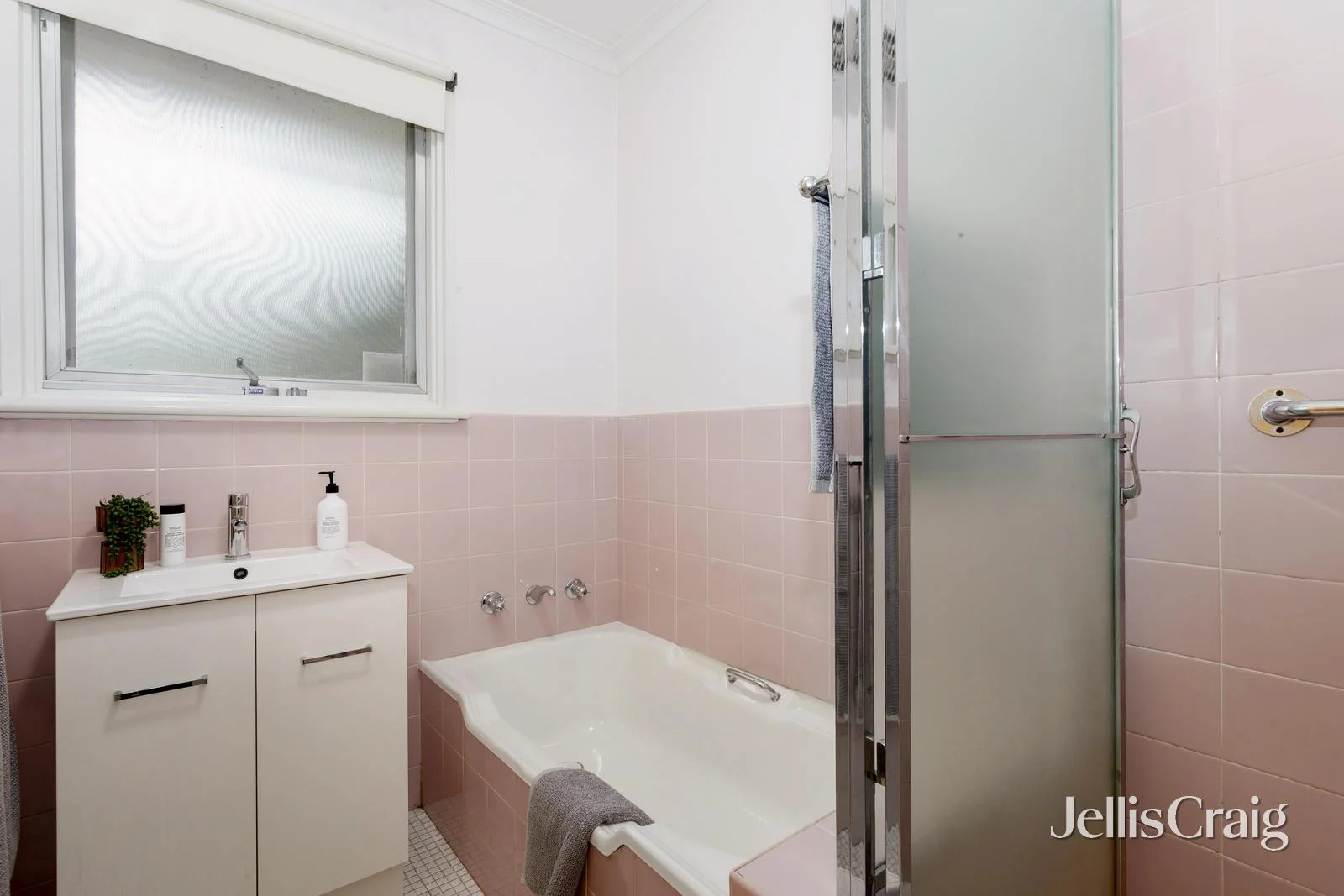 2/16 Weybridge Street, Surrey Hills, Vic 3127