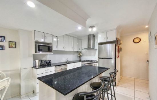 2/173 North Street, Rockville, Qld 4350