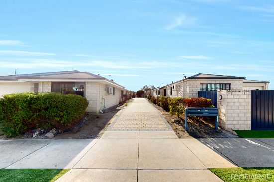 2/18 Renou Street, Queens Park, WA 6107