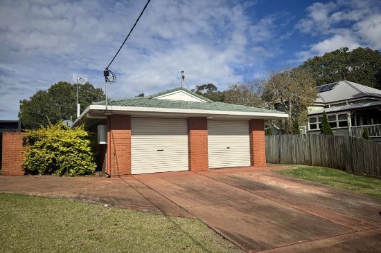 2/180 Perth Street, South Toowoomba, Qld 4350