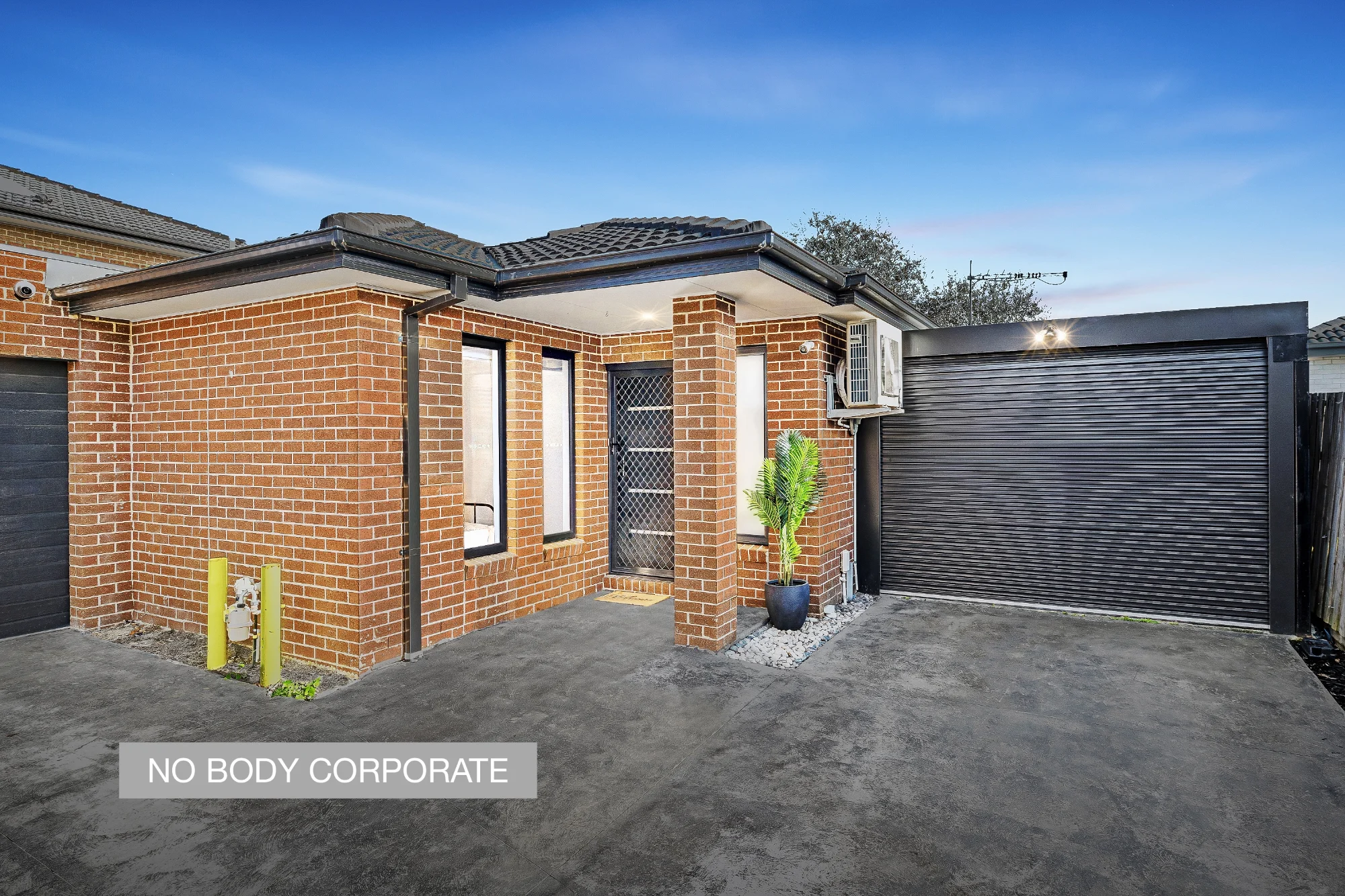 2/19 Chifley Crescent, Dandenong North, Vic 3175