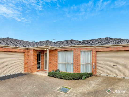 2/2 Culgoa Court, Werribee, Vic 3030