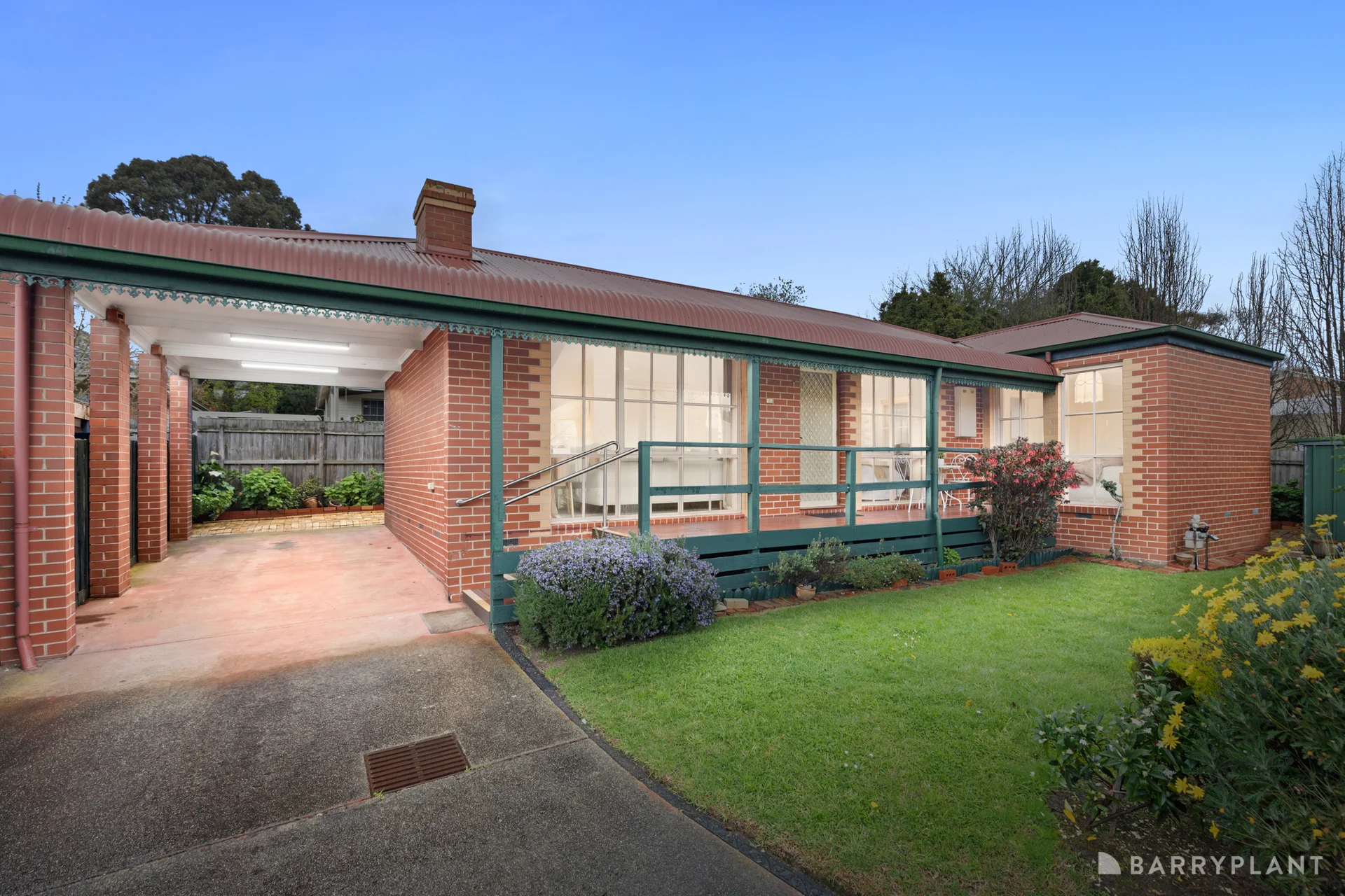 2/20 Alexandra Road, Ringwood East, Vic 3135