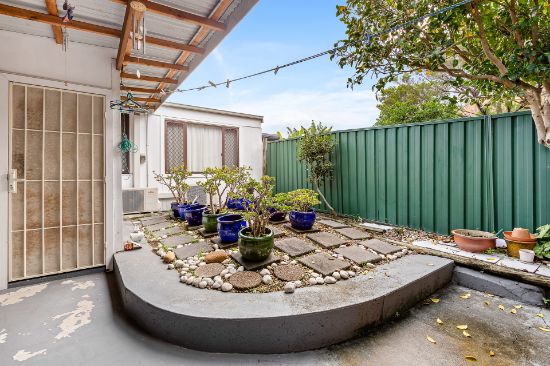 2/207 Rocky Point Road, Sans Souci, NSW 2219