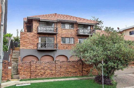 2/25 Musgrave Road, Indooroopilly, Qld 4068