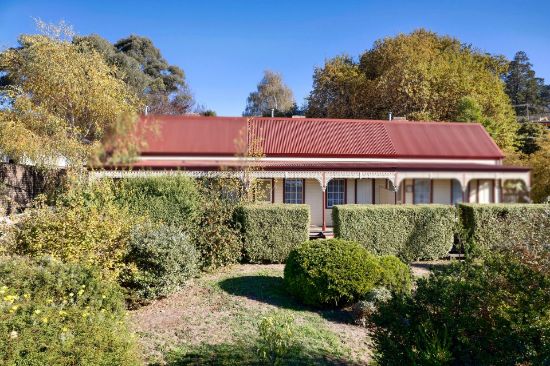 2/26 East Street, Daylesford, Vic 3460