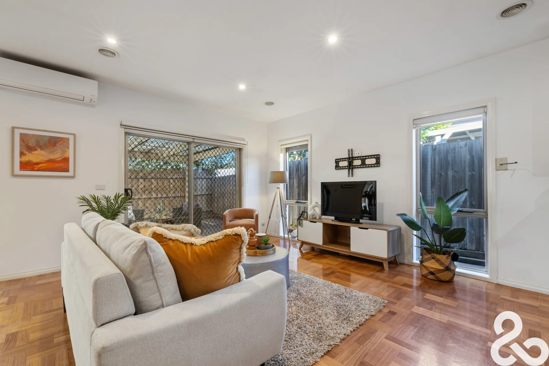 2/3 Maxwell Street, Lalor, Vic 3075