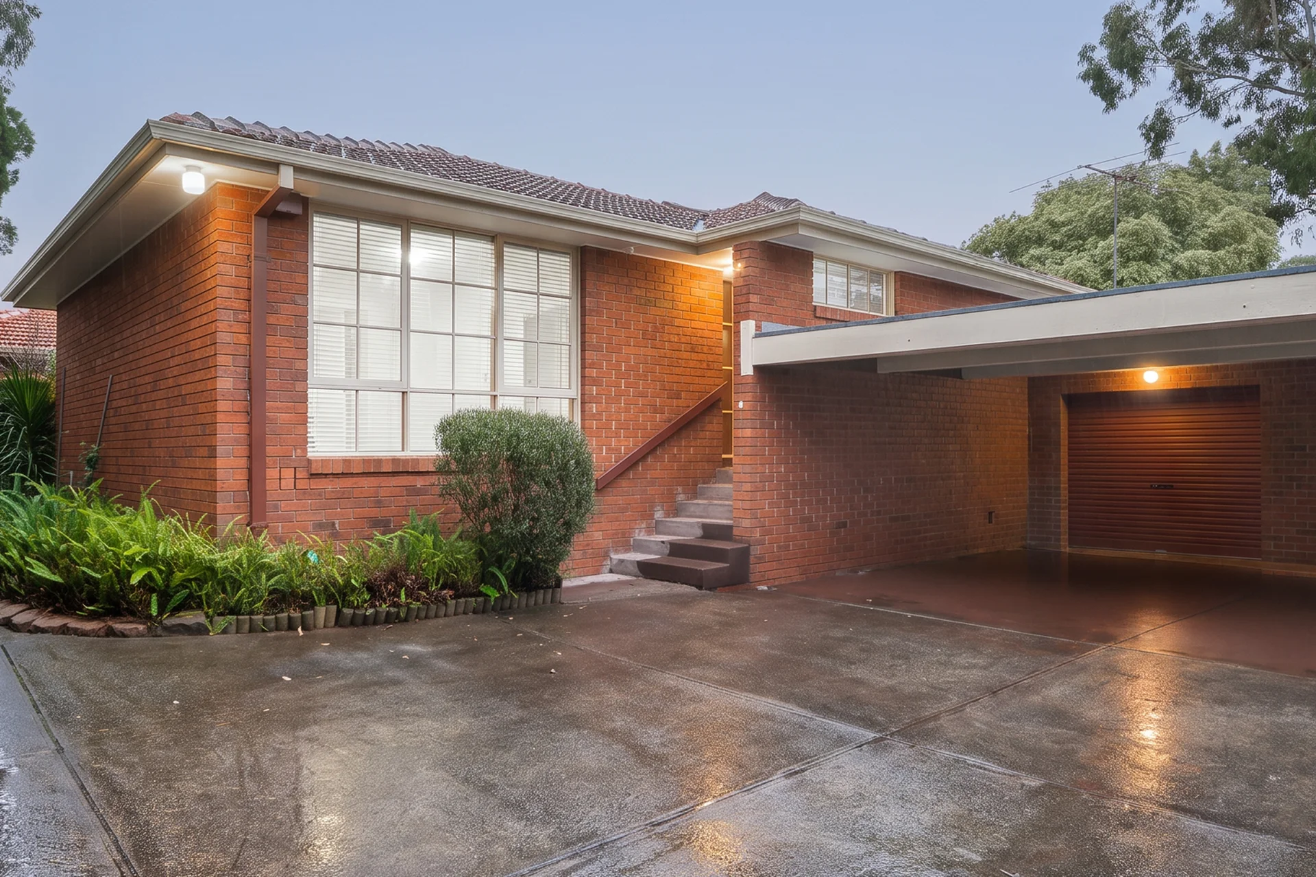 2/31 Glen Ebor Avenue, Blackburn, Vic 3130