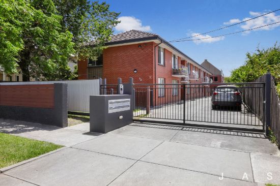 2/32 Hobbs Street, Seddon, Vic 3011