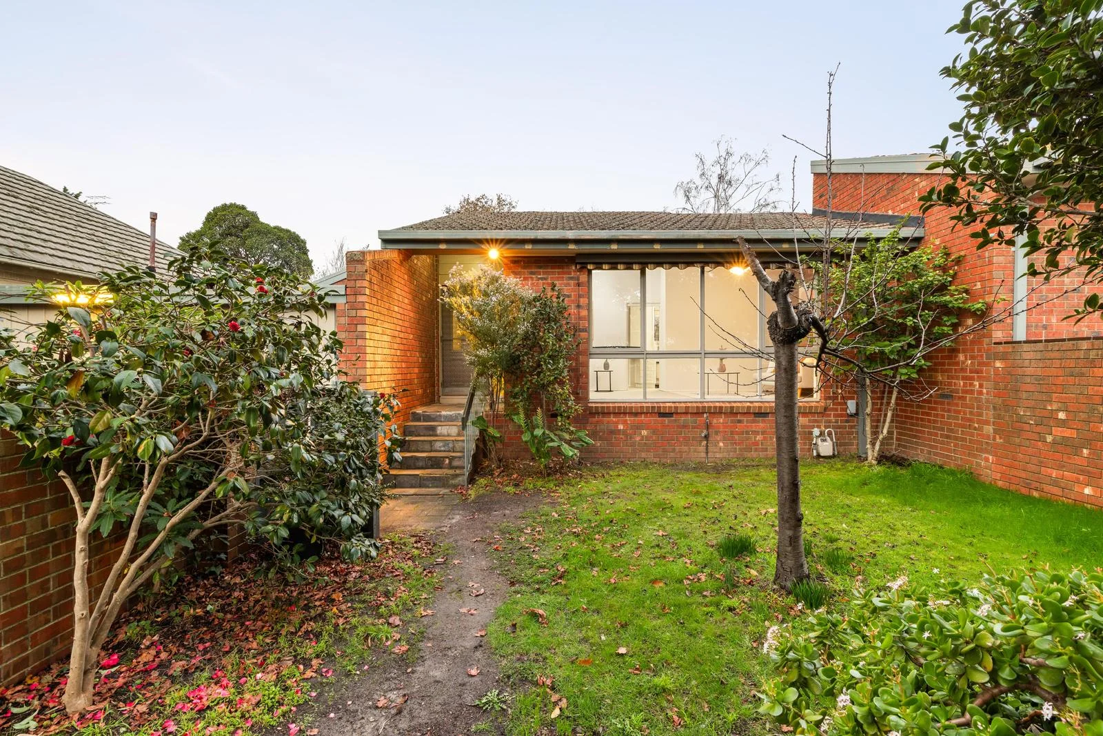 2/4-10 Terry Street, Deepdene, Vic 3103