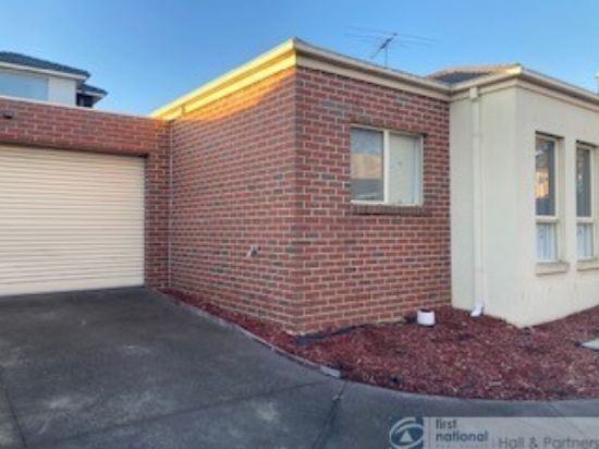 2/4 Doveton Avenue, Eumemmerring, Vic 3177