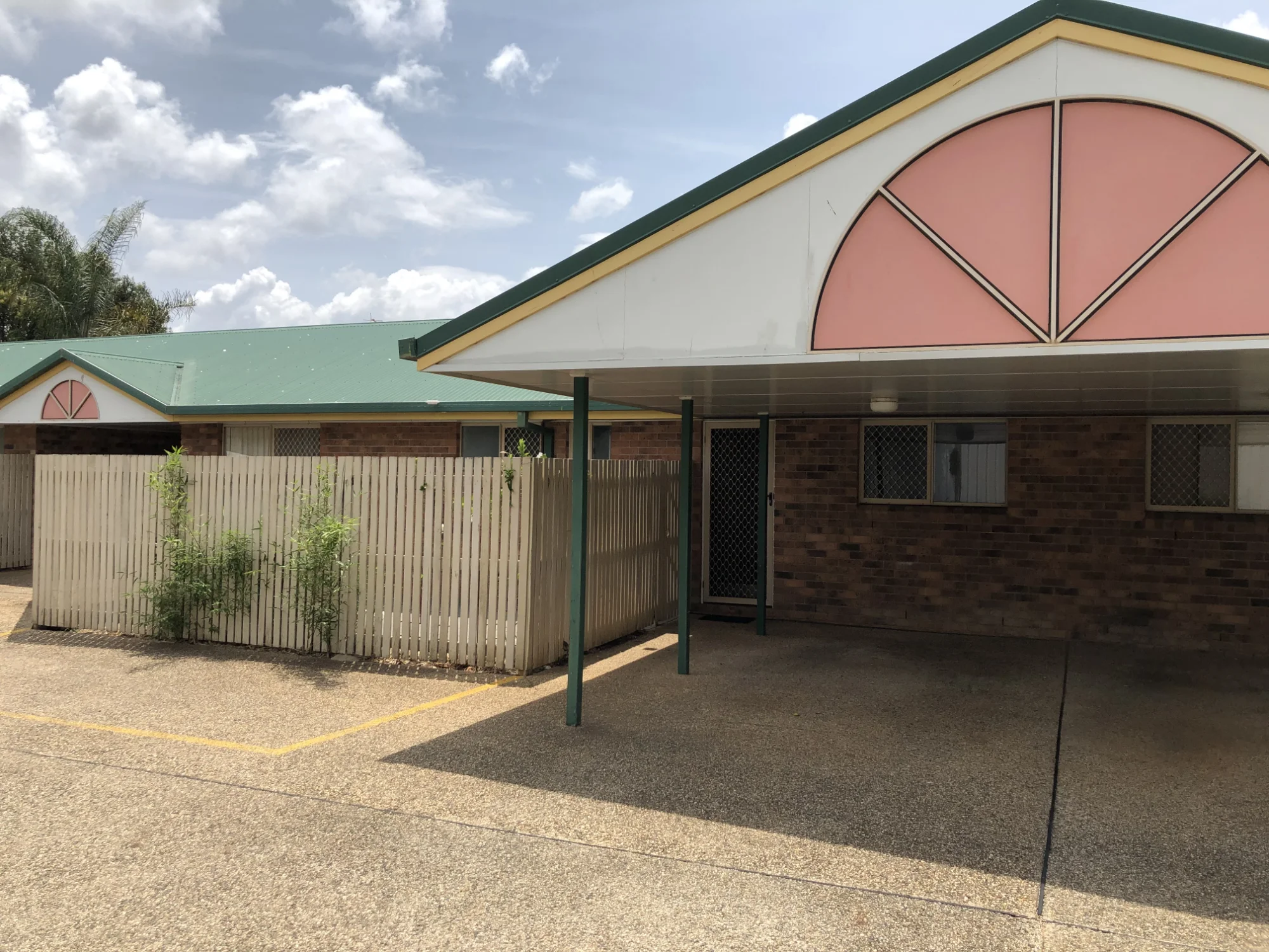 2/5 Horrocks Crescent, Kearneys Spring, Qld 4350