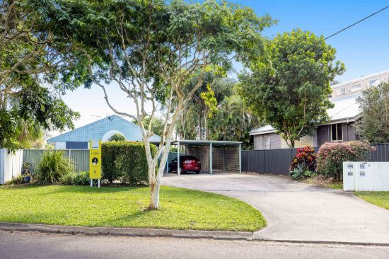 2/5 Karome Street, Pacific Paradise, Qld 4564