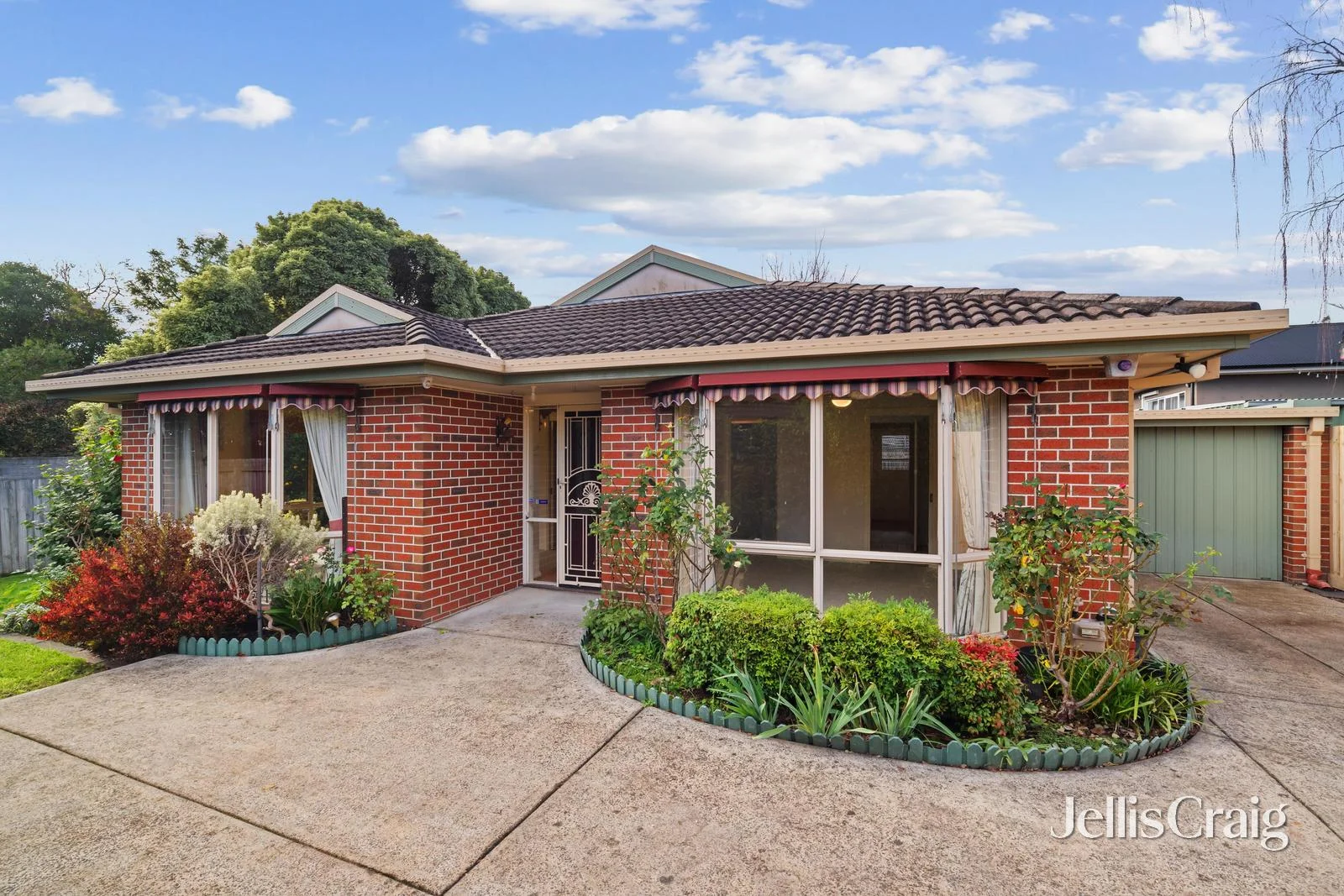 2/5 Percy Street, Croydon South, Vic 3136