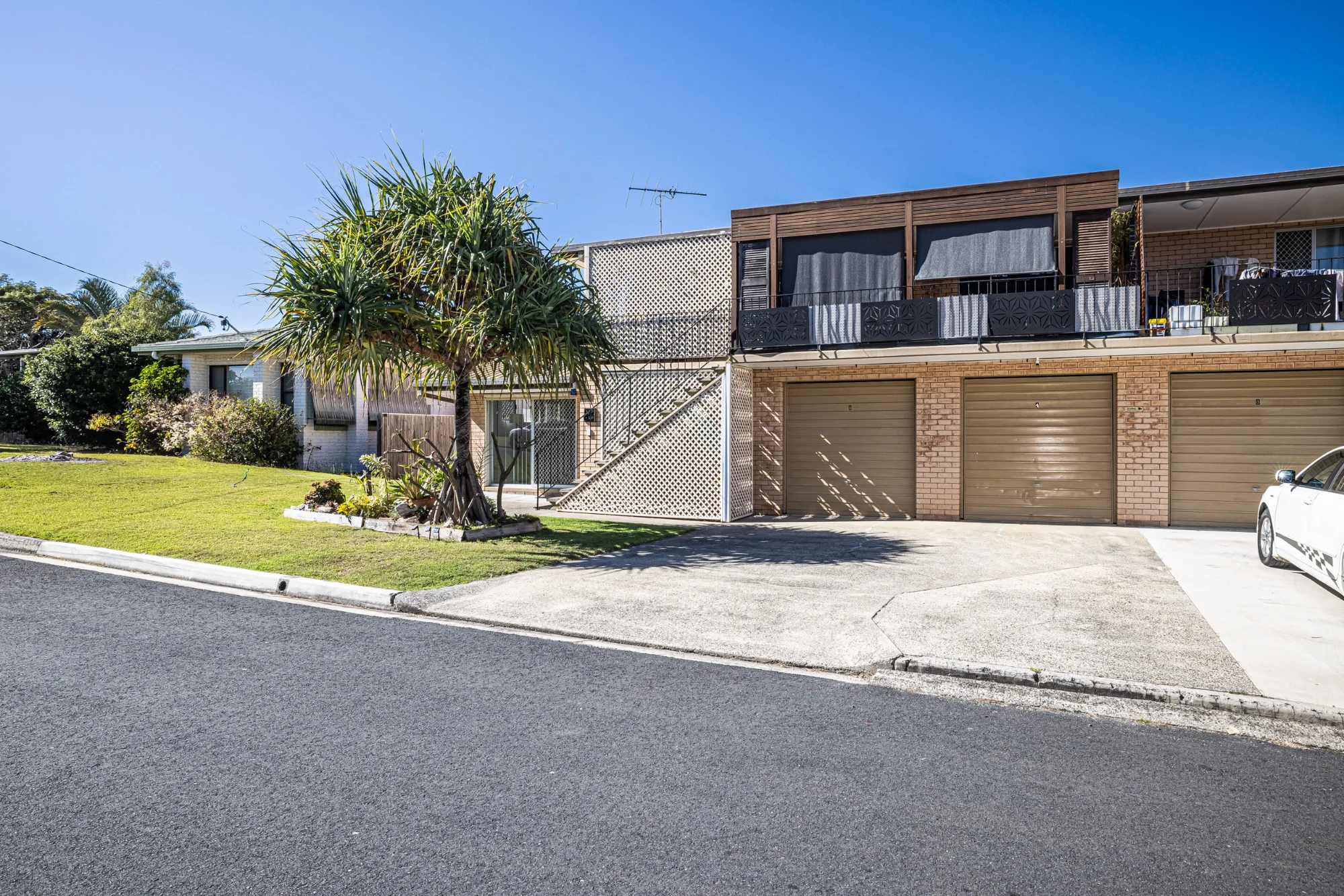 2/51 Sylvan Beach Esplanade, Bellara, Qld 4507