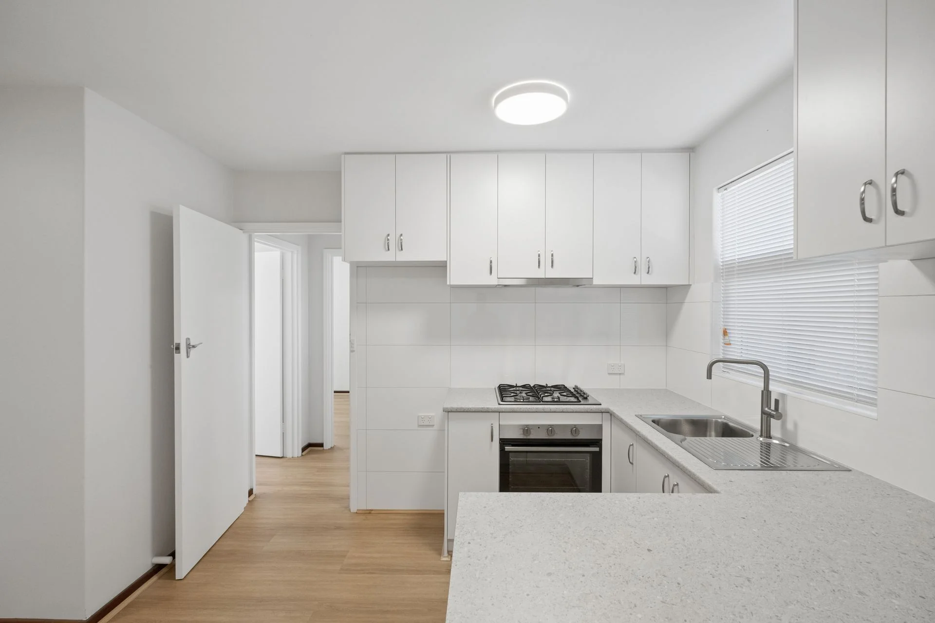2/52 Sackville Terrace, Scarborough WA 6019